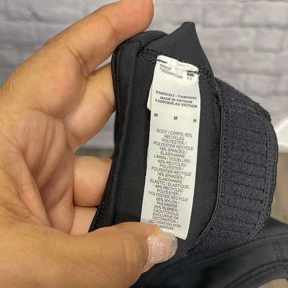 Nike Swoosh Dri-Fit Classic Sports Bra Black Running Yoga Pilates Outfits size M - Picture 8 of 11